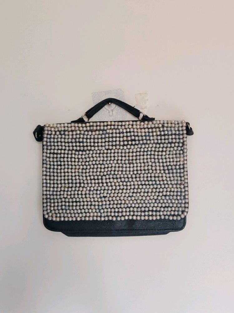 Black Pearl Statement Sling Bag