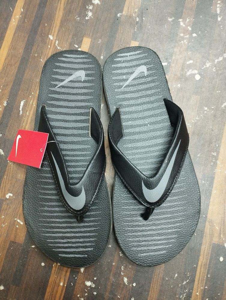 Nike V-shape Chroma Chappal Size IND 8