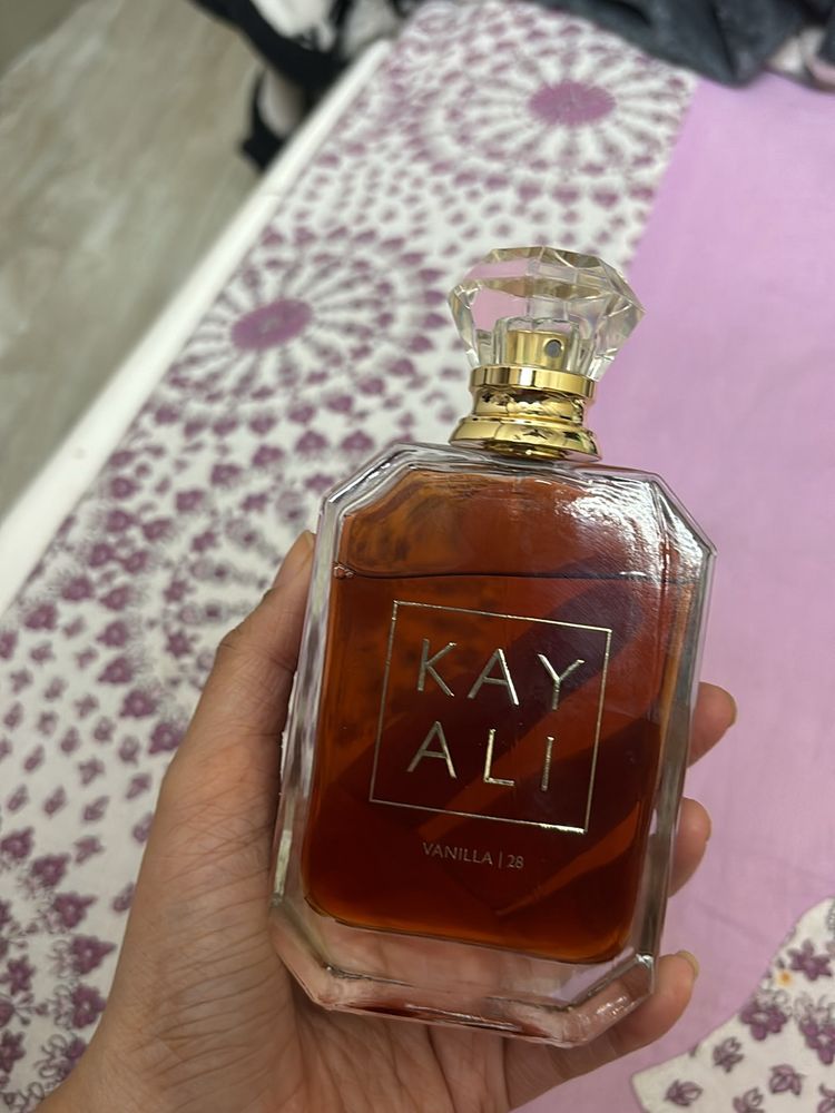 Kayali Vanilla