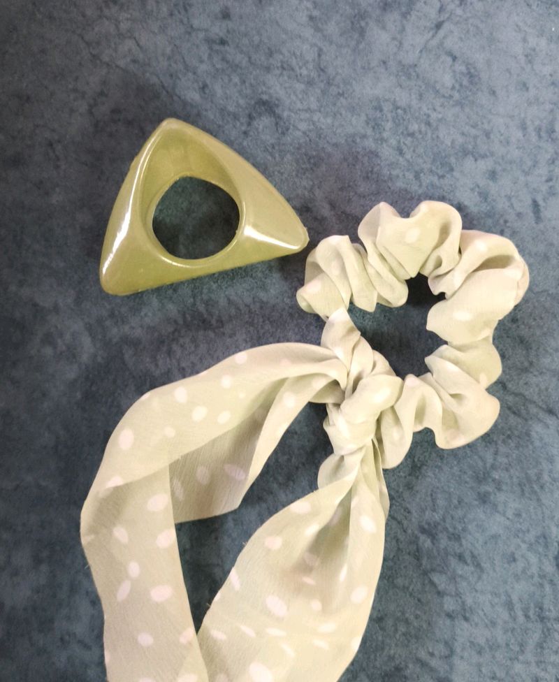 Combo - Green Polka Dotted Scrunchie With Clawclip