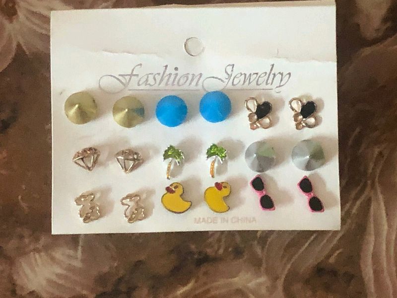 FANCY EARINGS FOR SALE!!