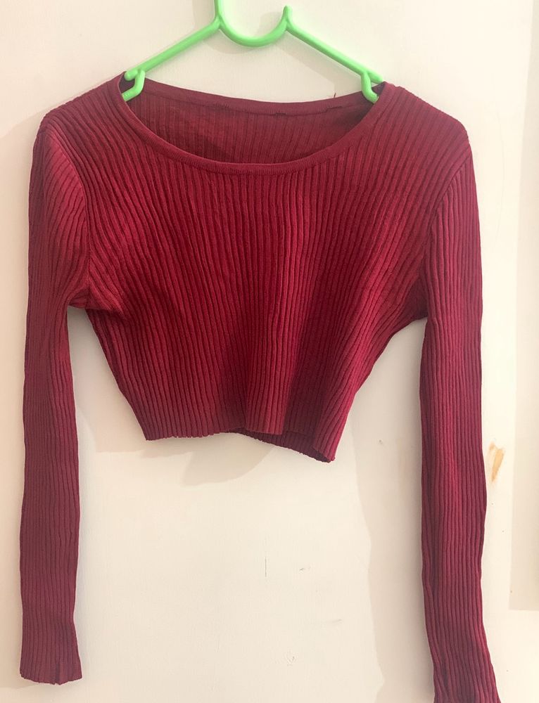 Red Ribbed Crop Top