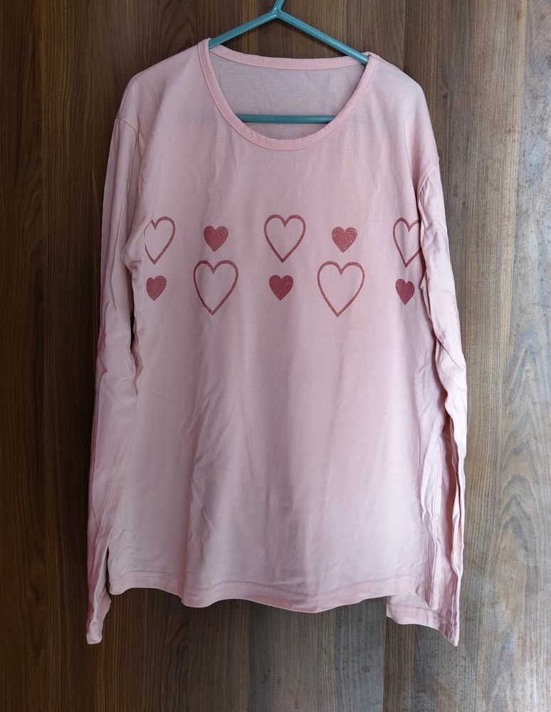 Lovely Heart Print Long-Sleeve Top for ₹120!" 🧡