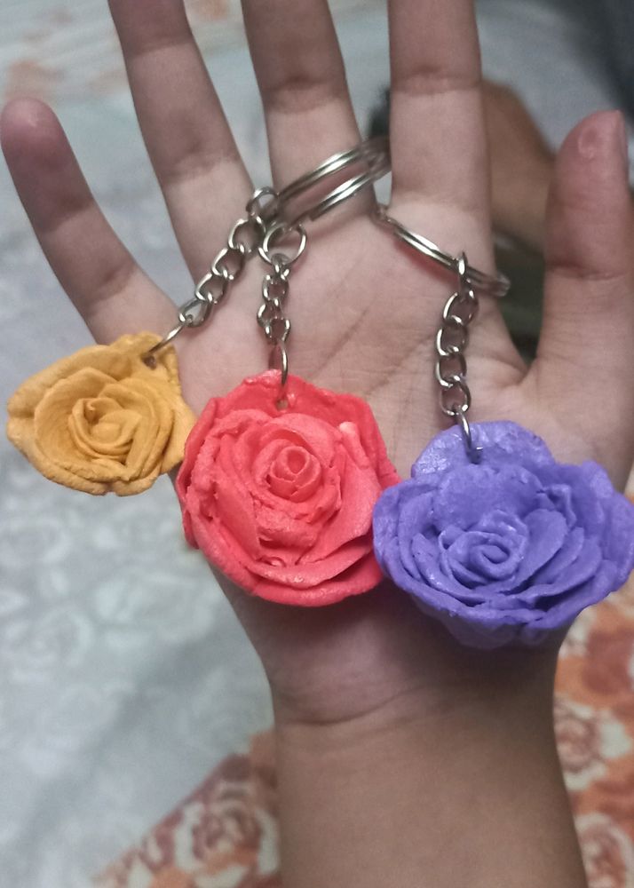 Cute 3 Rose Keychain