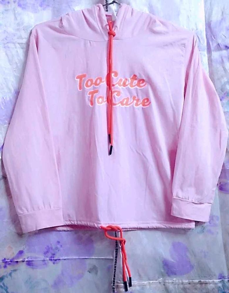 Woman Pink Printed Hooded Neck