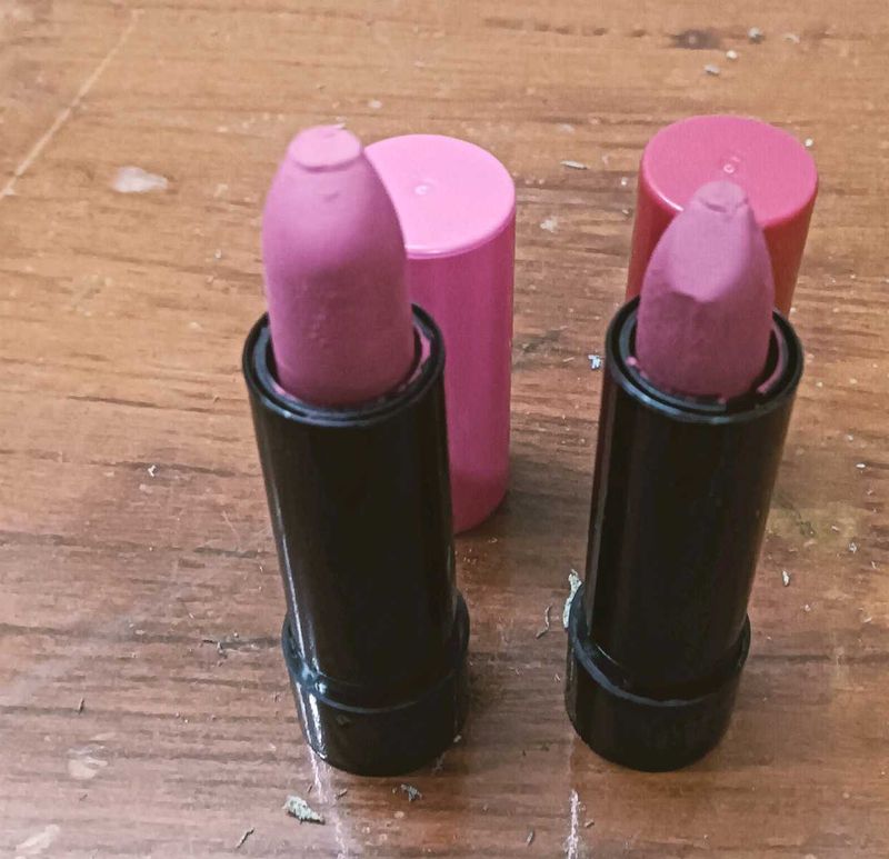 2 lipsticks