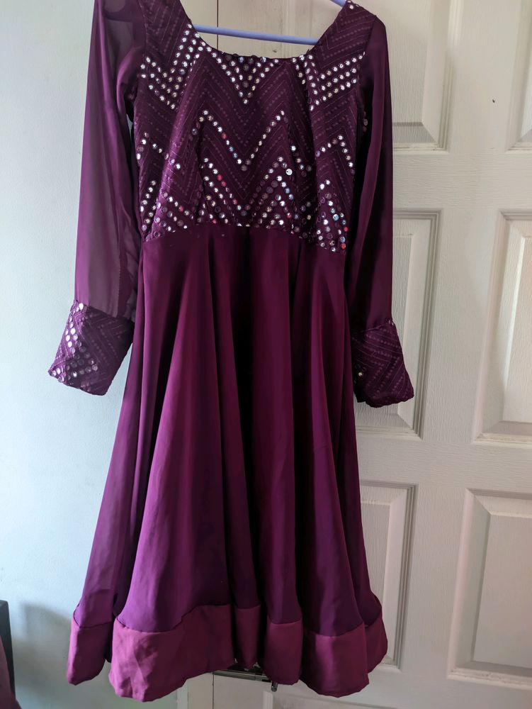 Mirror Embroidered Kurti With Worked Shawl