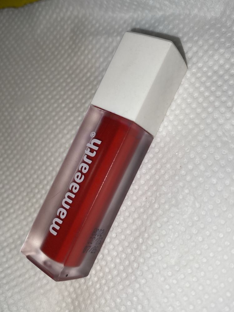 Mamaearth Lipstick|Red Shade