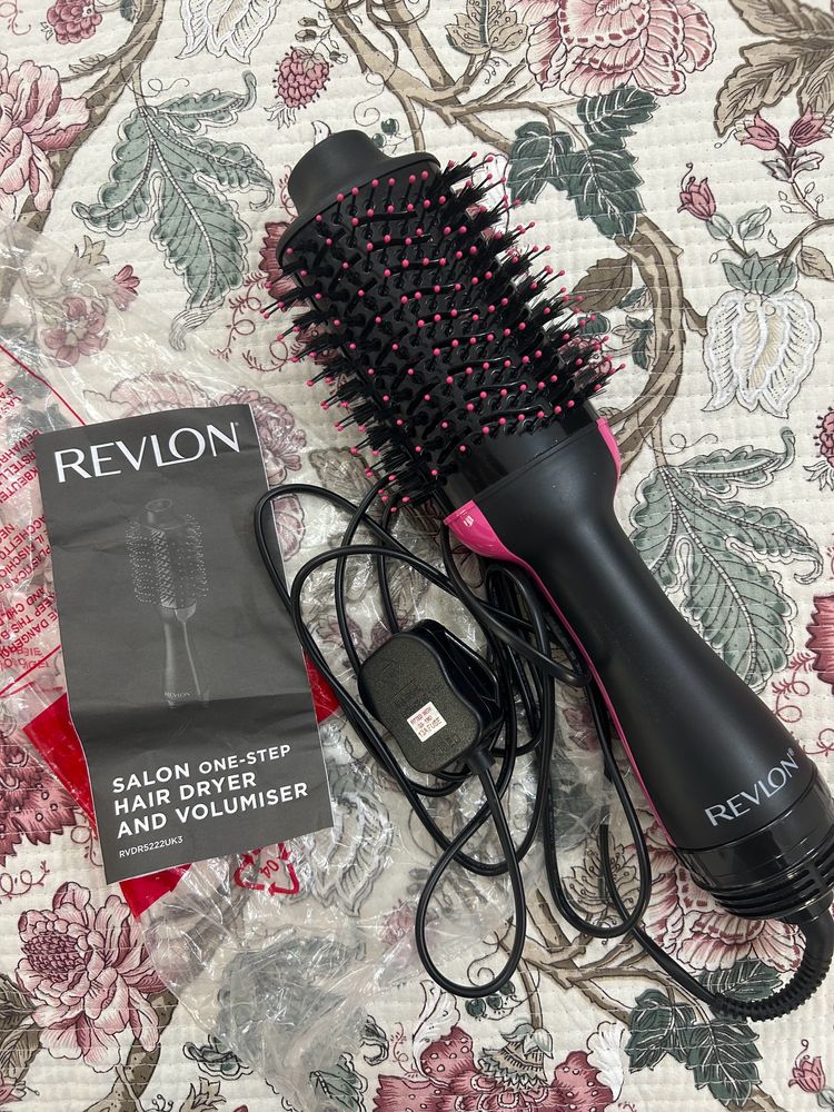 Revlon One Step Dryer & Volumiser