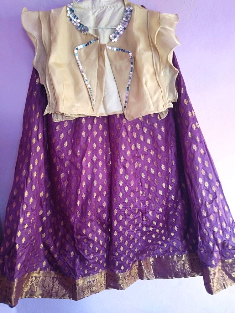 Banarasi Lehanga With Jacket Blause