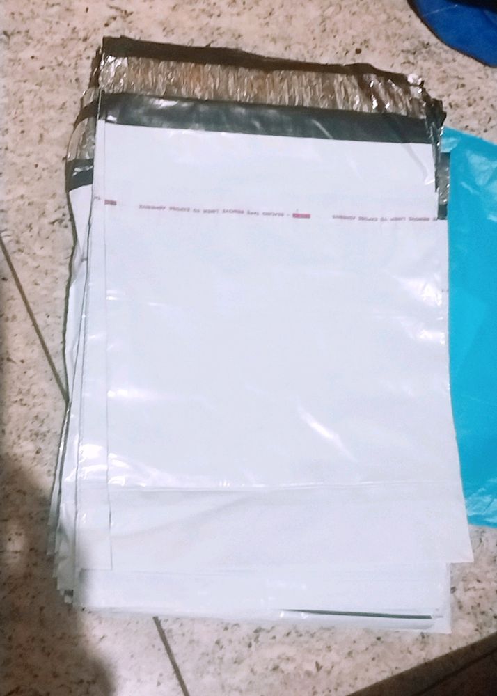 COURIER PACKAGING BAGS 6.5×8(25 PEACE)