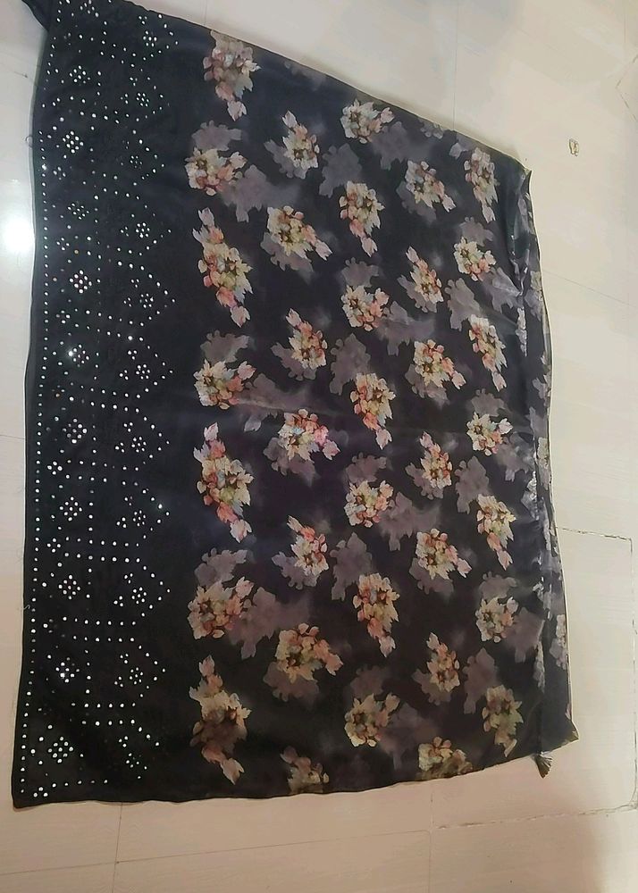 Black Flower Print Saree