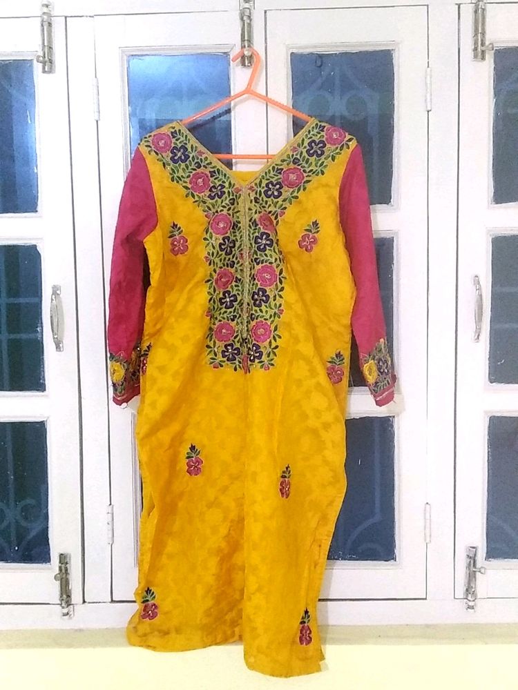 yellow embroidery kurta