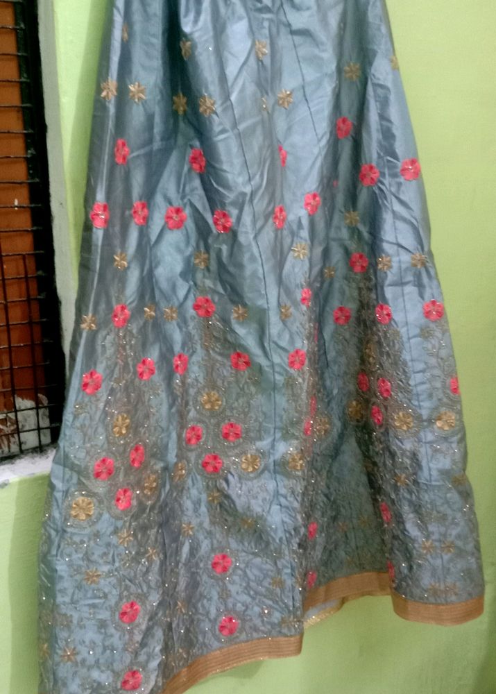 Launga Set With Two' Type Dupatta