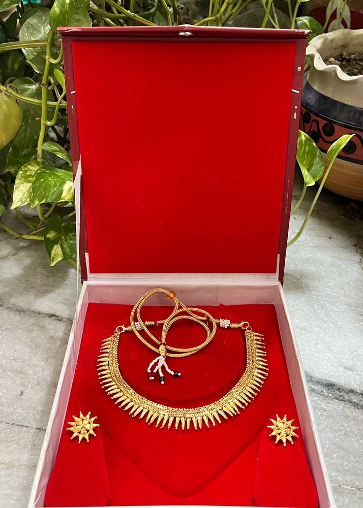 Exquisite pure 22K gold plated jewellery set