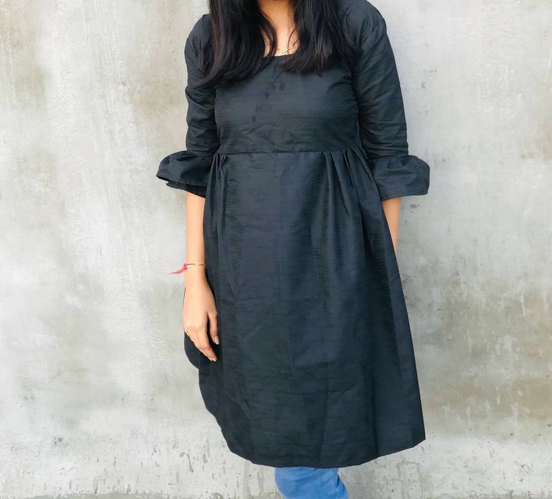 Black Short Kurti