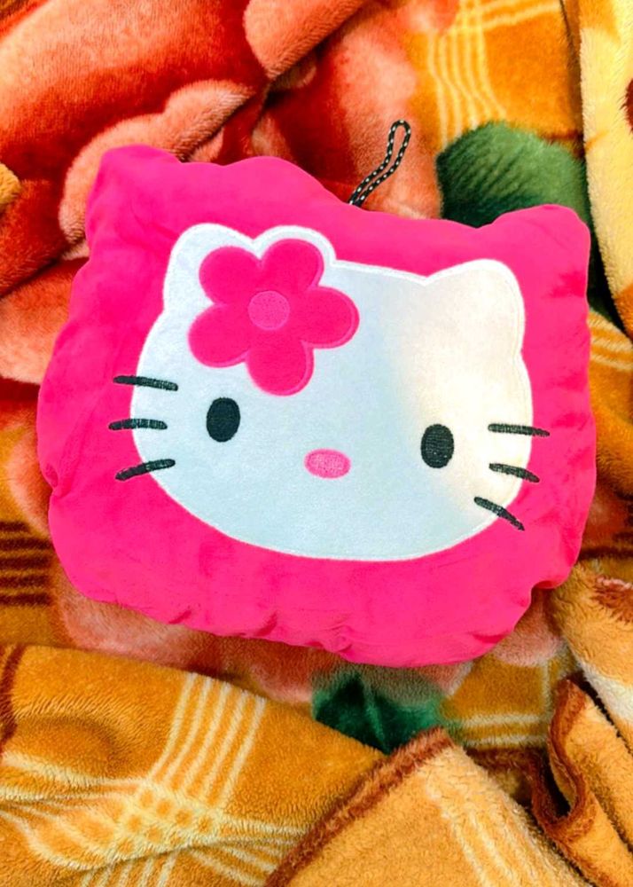 🎀HELLO KITTY CUSHION 🎀