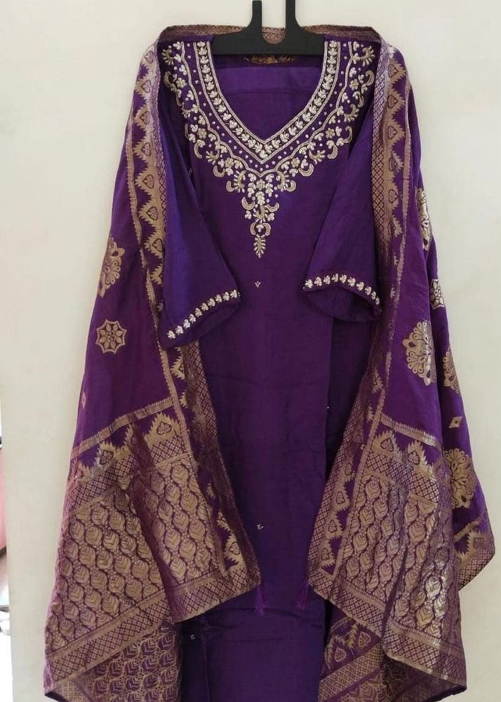 Dola Silk Festive Suit