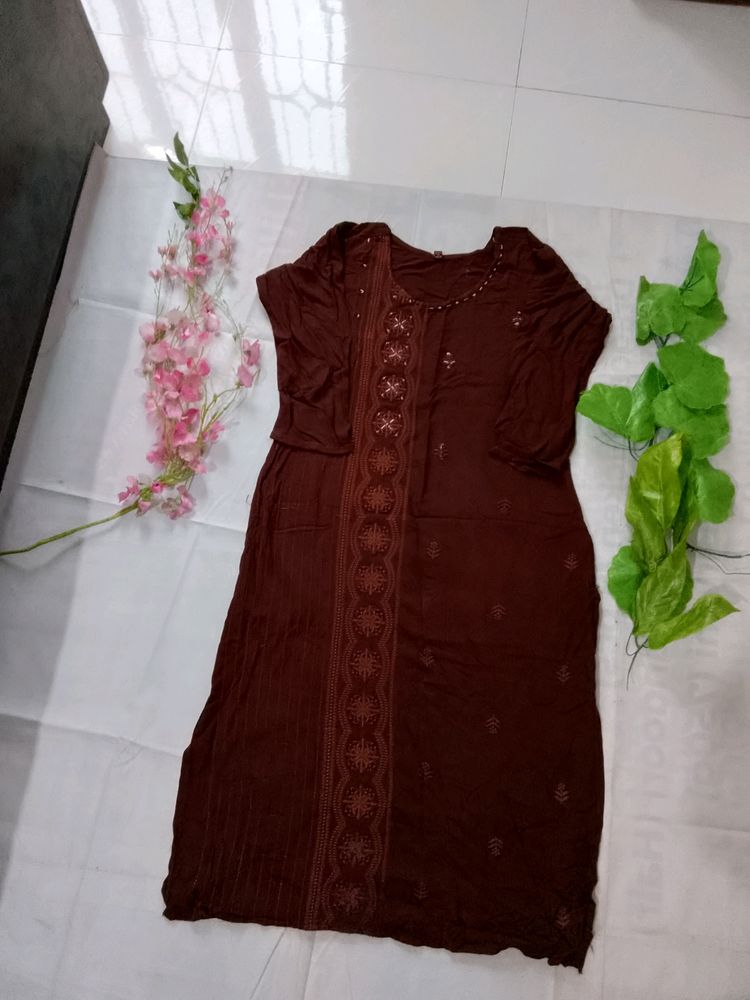 Thread Work Kurti