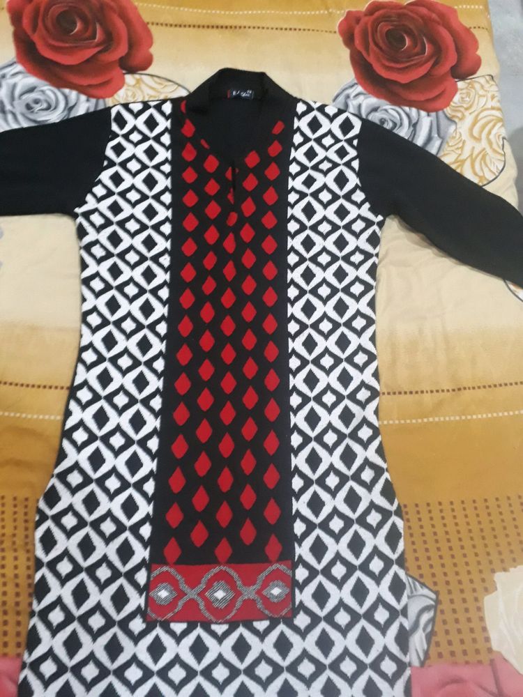 New Black White And Red Colour Ki Kurti