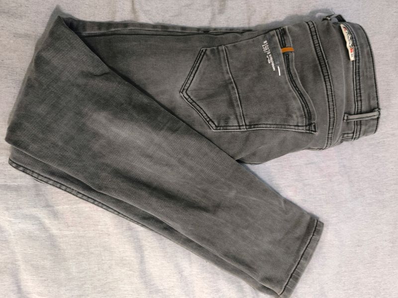 Men's Charcoal Black Skin Fit Jeans