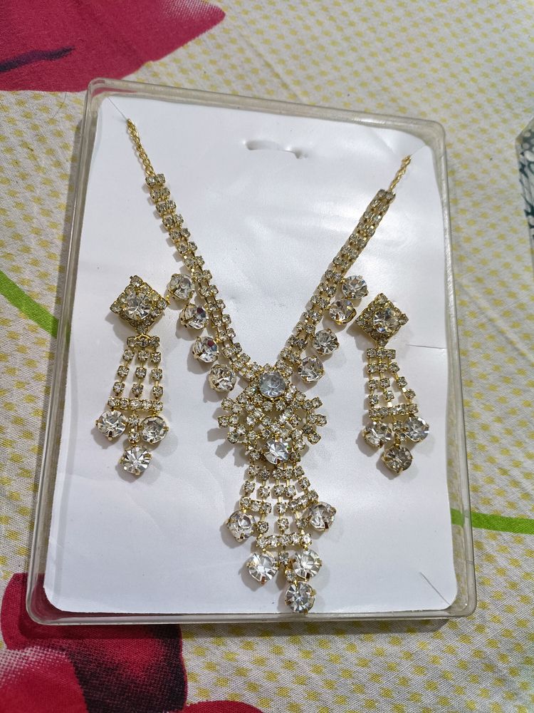 Necklace Set