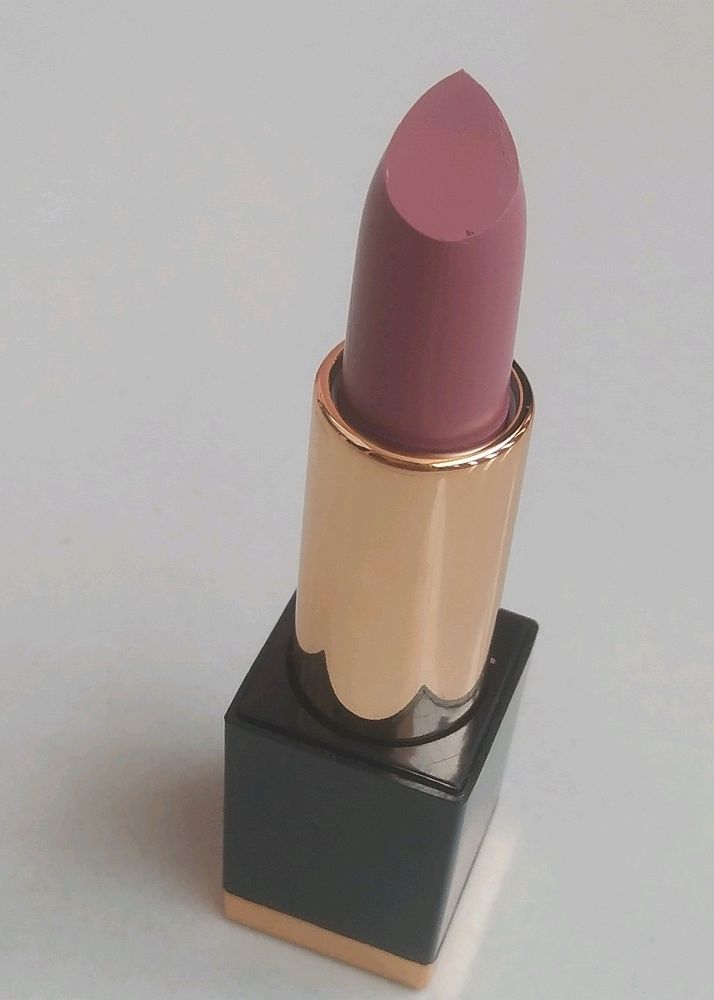 Combo Of 2 Manish Malhotra Soft Matte Lipstick