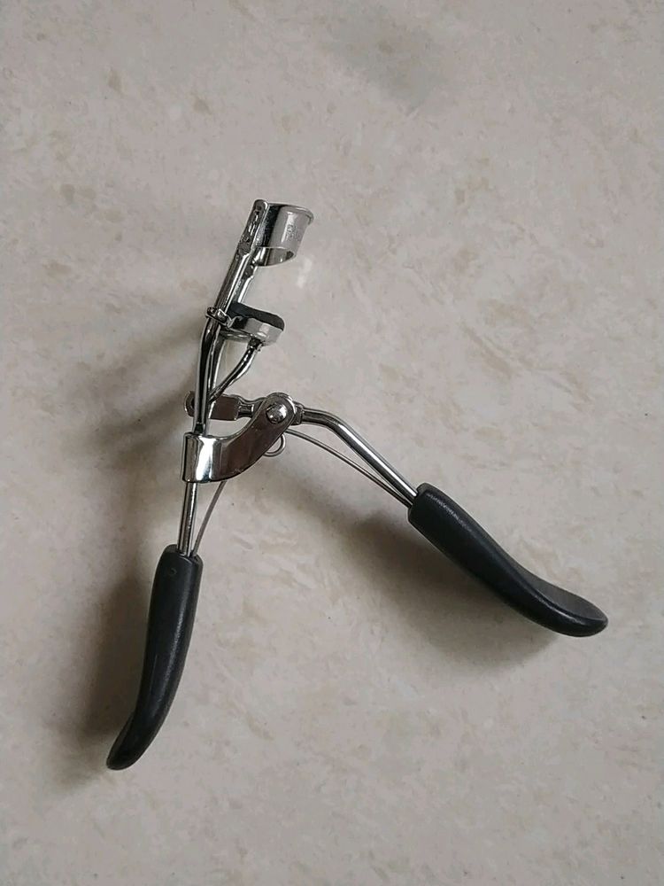 Eyelash Curler