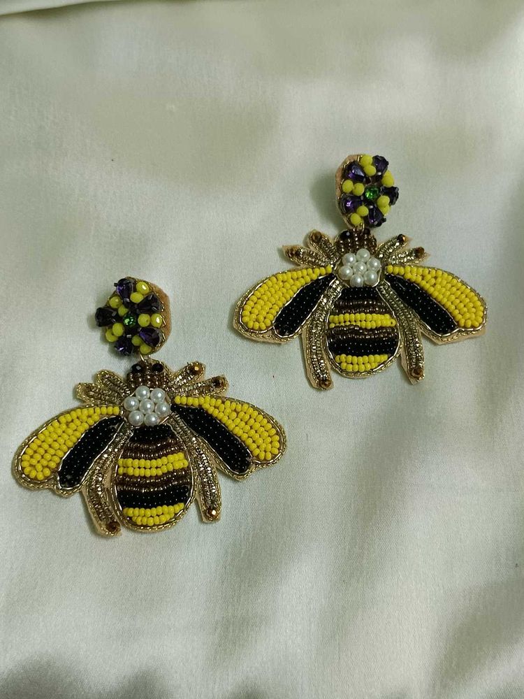 Honey Bee Beaded Earring