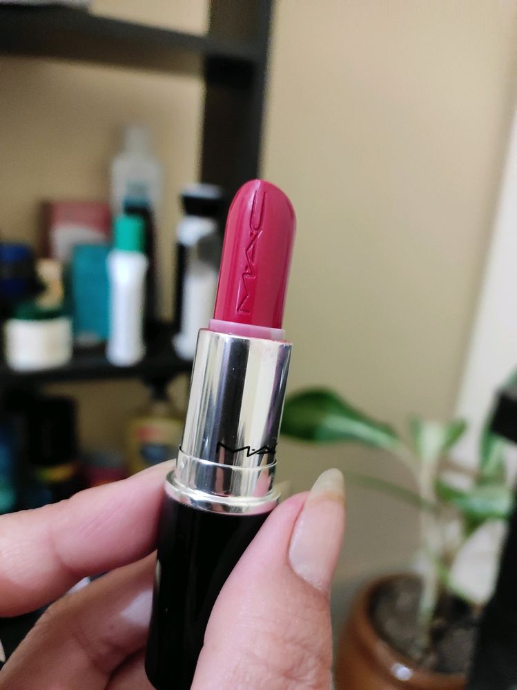 This Is Original Mac 💄Lipstick Made In 🇨🇦CANADA