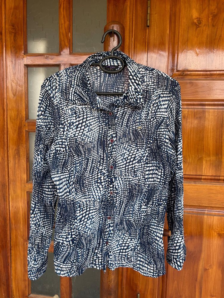 Stretchable Print Shirt Top