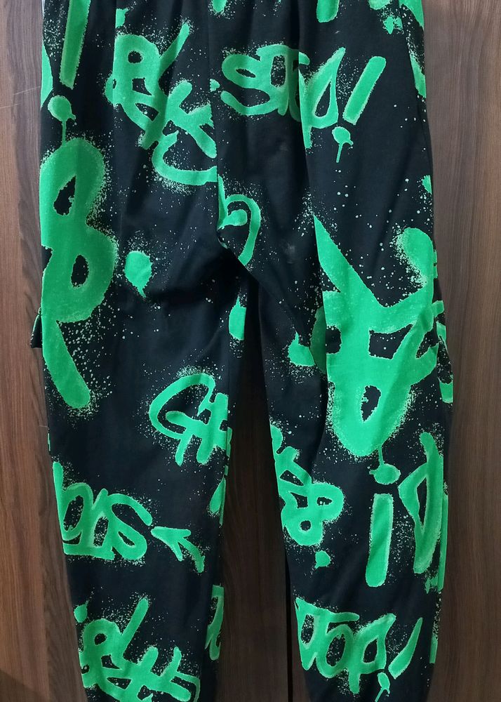 Black And Green Sweatpants