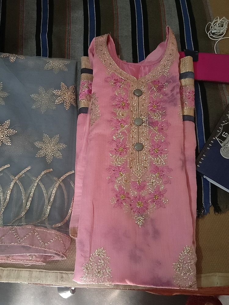 Kurta With Dupatta