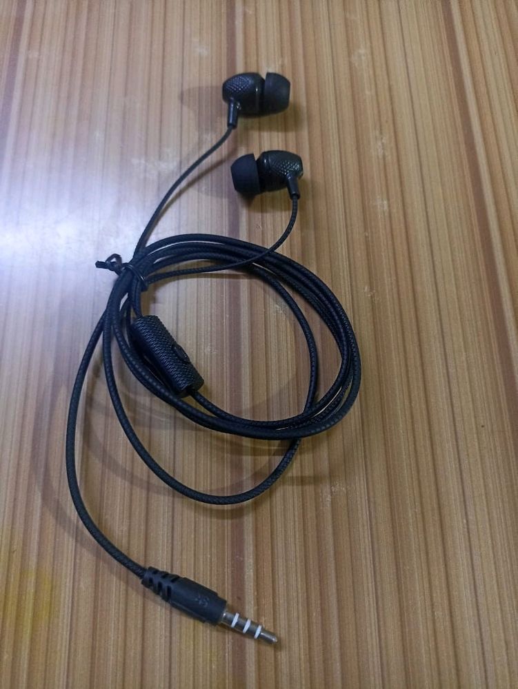 Earphone New Wired