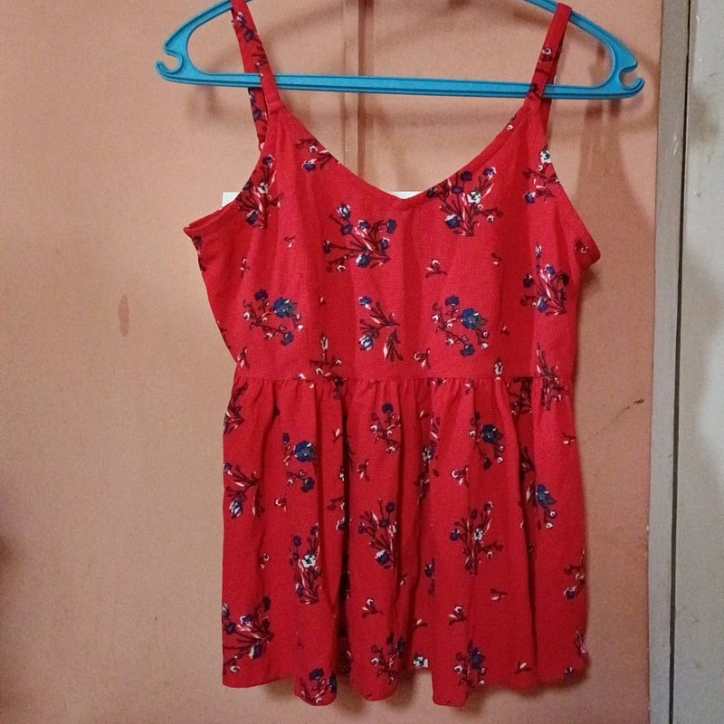 Spaghetti styled top for sale