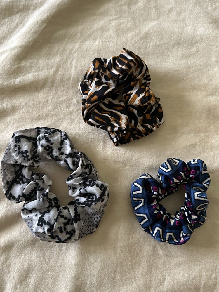 scrunchies