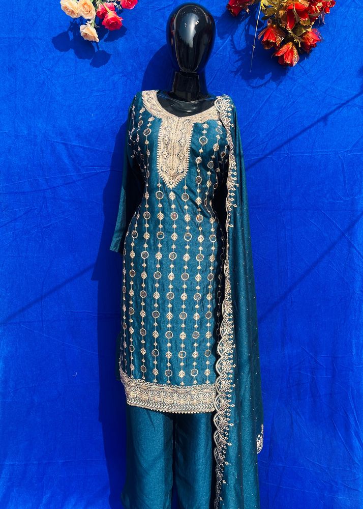 Beautiful Ladies Readymade Suit