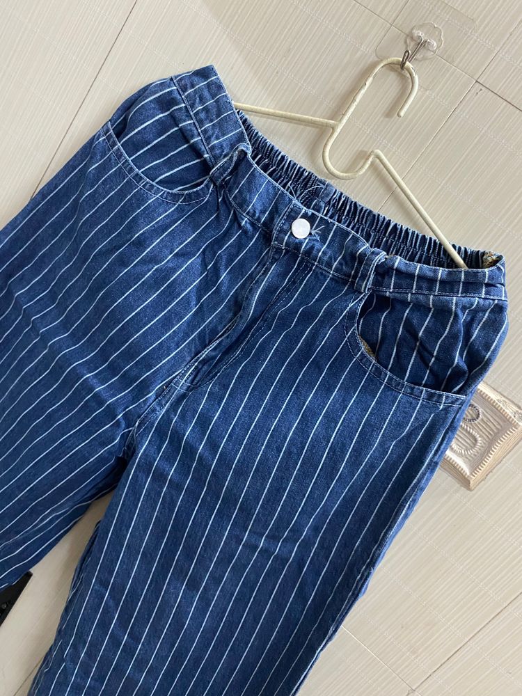 Stylish Stripes Baggy Jeans