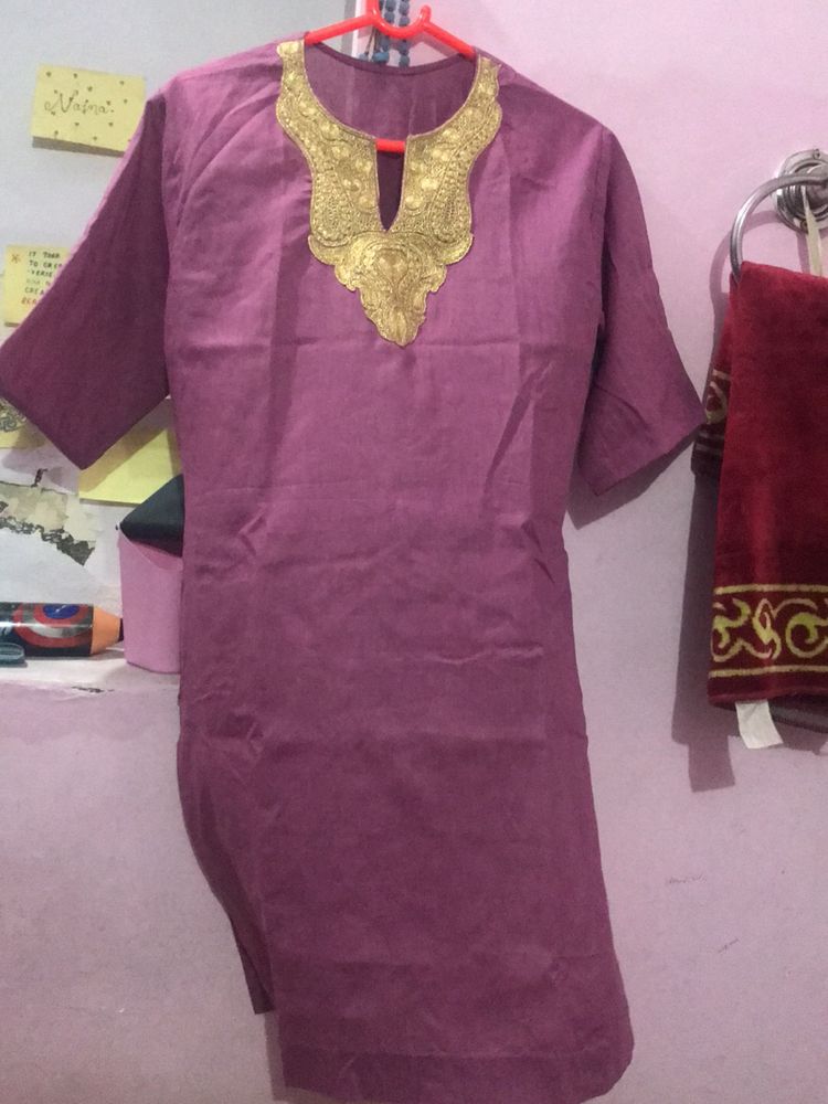 Pheran Kurti