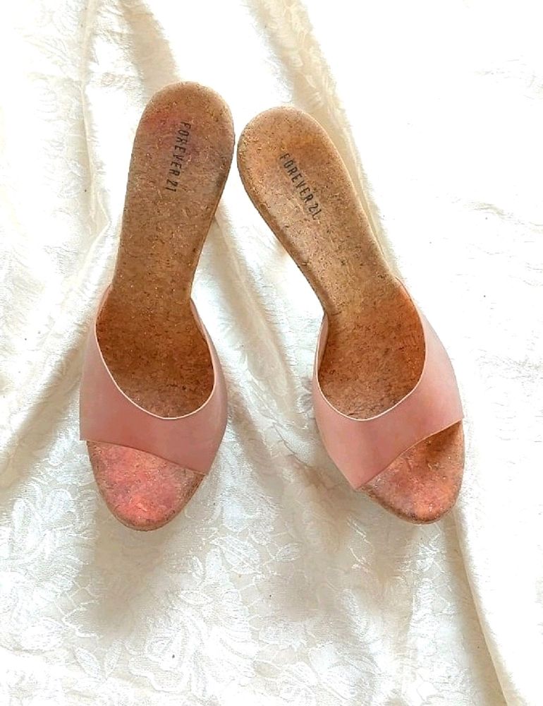 PENCIL HEELS FROM FOREVER 21 FOR WOMEN