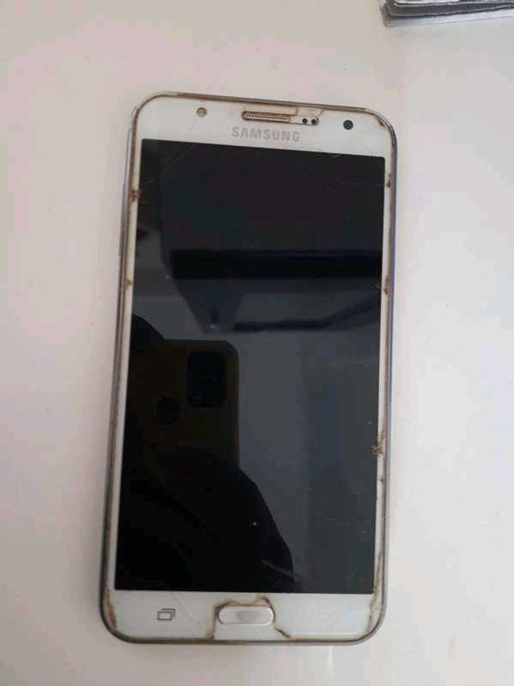 Samsung J7 Mobile