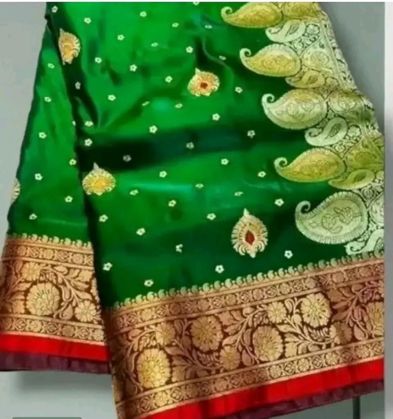 Green Colour Silk Saree_festival Wear