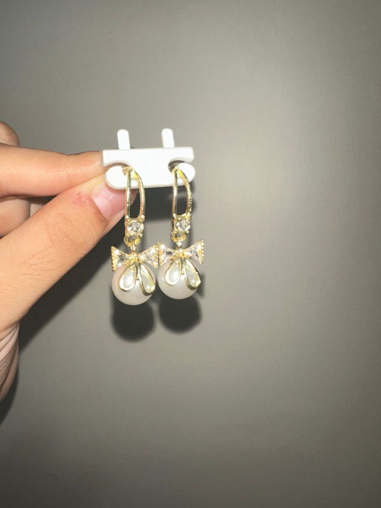 Moonlit Glow Earrings