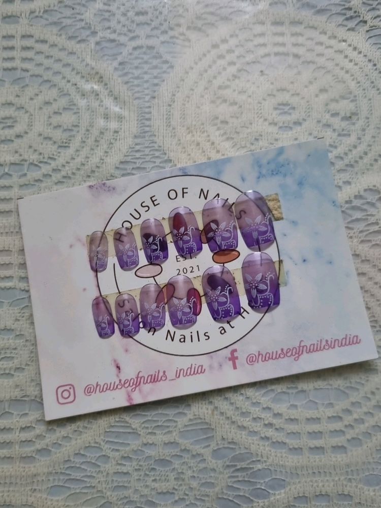 Floral Lavender Press on Nails