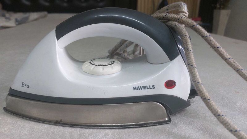 Havells Dry Iron