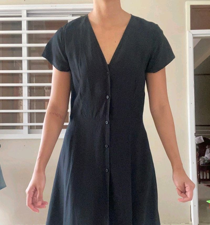 UNIQLO Button Down Dress