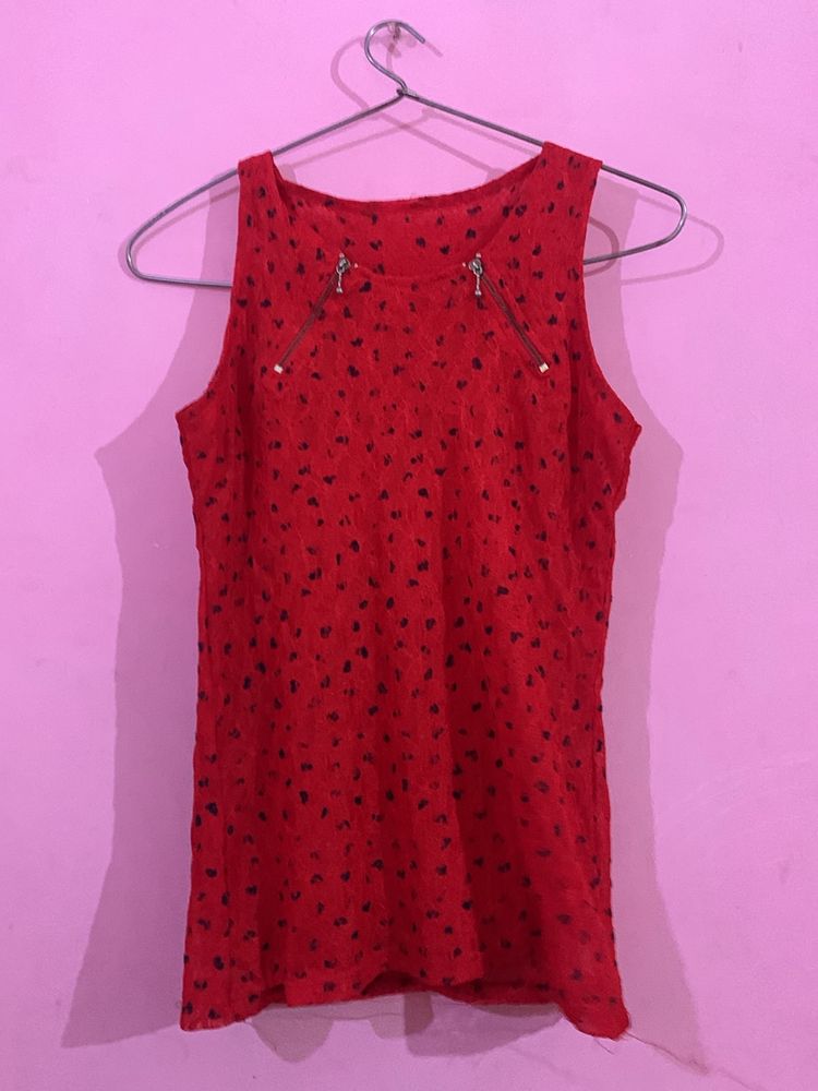 red hearts top
