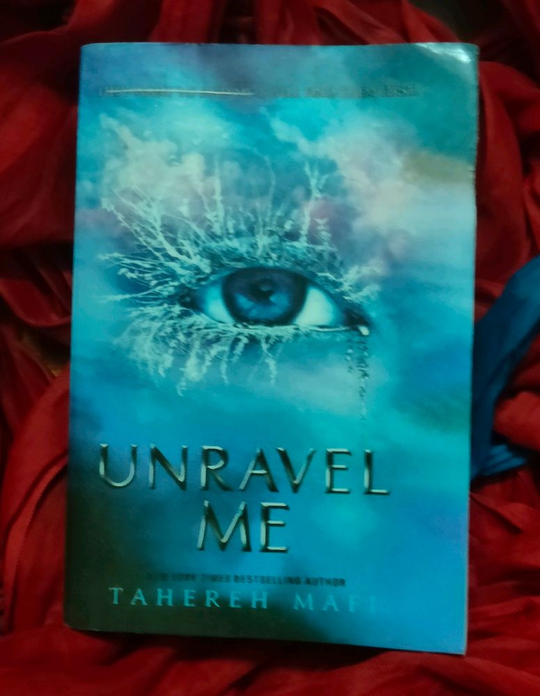 UNUSED: Unravel Me Book {NEW} (Flat ₹30 Off)