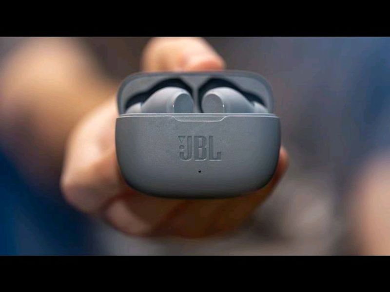 JBL 200w Bass Boosted Earbuds 😲