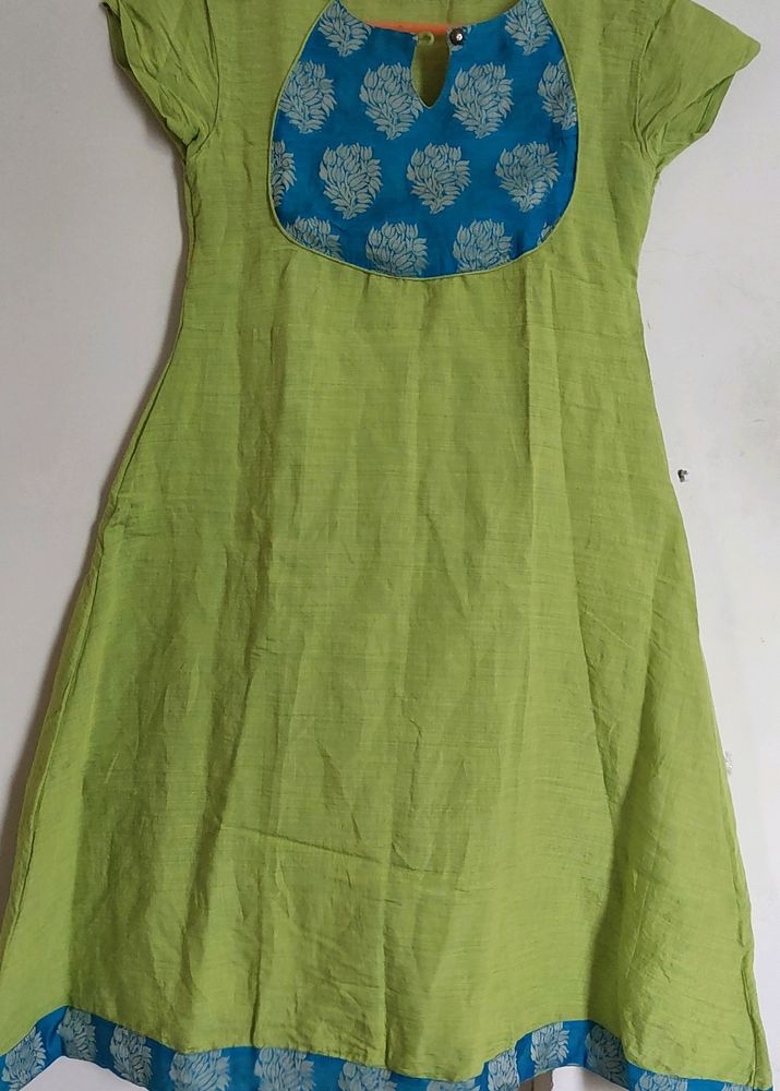 M Size Anatkali Kurthi For College And Fomal Wear.